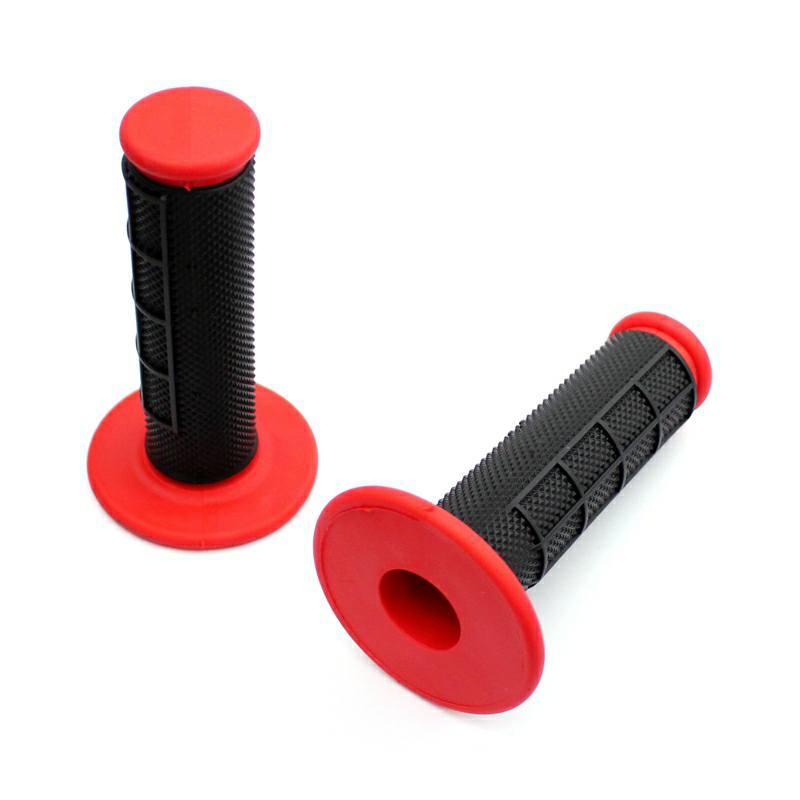 Diamond pattern waffle grips